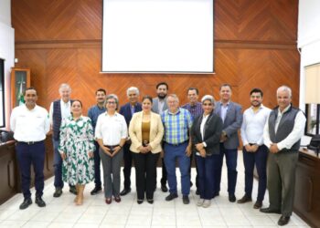 Toman protestas integrantes del Consejo Directivo del IMPLAN