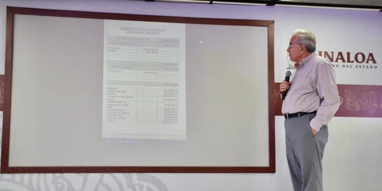 Da a conocer Rocha que tiene ahorrados 2 mil 818 millones de pesos