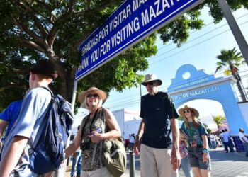 En Mazatlán incrementa el número de turistas extranjeros gracias a los cruceros