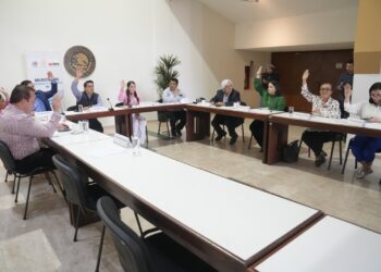 Elige Comité Organizador a 40 diputadas y diputados del Parlamento Juvenil 7 de Abril