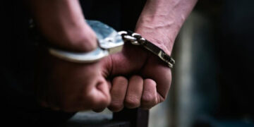 Vinculan a proceso a sujeto por feminicidio en grado de tentativa