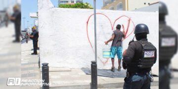 Policías Municipales detienen a grafitero en la Avenida Del Mar
