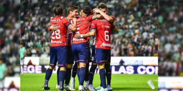 El renacer rojiblanco, pasaron siete años para que Chivas tuviera 28 puntos en Liga MX