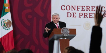 Uno de cada dos mexicanos confía plenamente en AMLO, según encuesta del Inegi