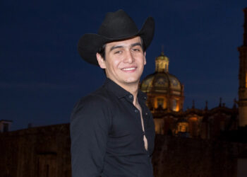 Revelan quién grabó el cuerpo de Julián Figueroa tras su muerte