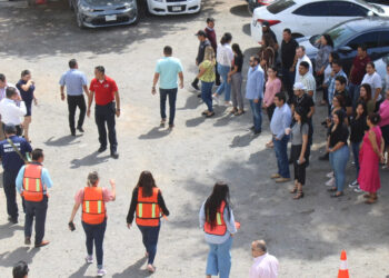 Se suman Secretaría de Seguridad Pública Municipal, Protección Civil y diversas dependencias a simulacro nacional