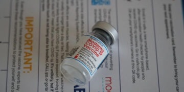 Expertos piden más vacunas bivalentes anticovid en México y Latinoamérica