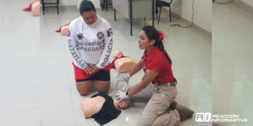 Policía Acuática se certifica reanimación cardiopulmonar