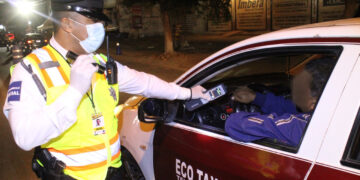 Operativo Alcoholímetro sanciona a 46 persona por rebasar límite de alcohol en la sangre
