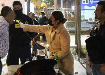 Juez cívico sanciona a 144 conductores por dar positivo en examen alcoholímetro, tres más fueron remitidos a celdas