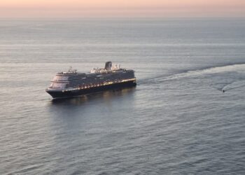 Siete cruceros visitan Mazatlán este mes de mayo