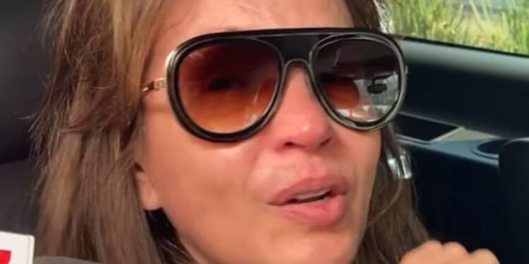 Yolanda Andrade reaparece cansada y conmovida: “Apenas ayer me dijeron que no era un tumor”