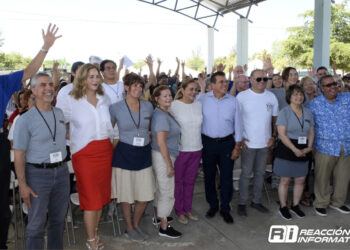 Inauguran Gobierno Municipal y Sistema DIF Mazatlán entrega de lentes graduados sin costo, por parte de Vosh Northwest