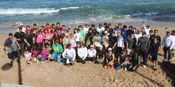 Dependencias de gobierno unen esfuerzos por mantener limpias las playas de Mazatlán