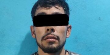 Elementos de la Policía Municipal detienen a dos hombres por la probable participación en delitos contra la salud en su modalidad de narcomenudeo