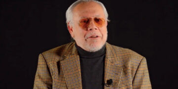 Sentencian a Luis de Llano por daño moral, revela Sasha Sokol