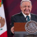 En el Día del Maestro, AMLO anuncia aumento salarial de 8.2% a trabajadores de la educación