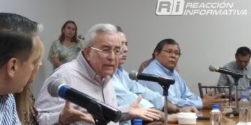 “Si quieren dialogar que suelten el aeropuerto”: Gobernador