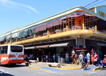 Buenas ventas en el Mercado Pino Suárez a pesar de las altas temperaturas