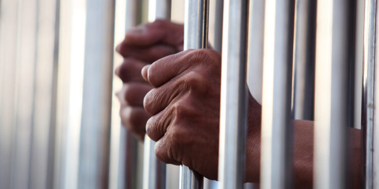 Por abuso sexual de su hijastra, queda vinculado a proceso Jesús “D”