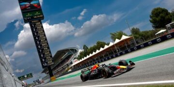 Checo Pérez, tras terminar cuarto en España: “En la primera vuelta no arriesgamos de más pensando en los puntos”