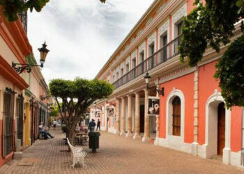 Continúa la ola de calor en Mazatlán, aunado a esto se sentirá una humedad del 71 por ciento