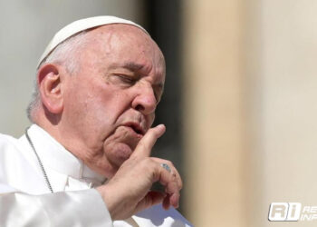 Concluye sin complicaciones la operación de hernia abdominal del papa Francisco