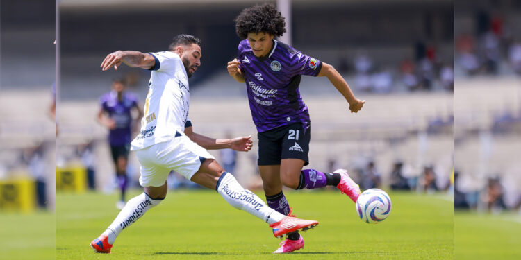 Mazatlán F.C.empata contra los Pumas en C.U.