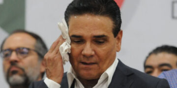 FGR investiga a Aureoles por presunto desvío 2 mil millones de pesos en Michoacán