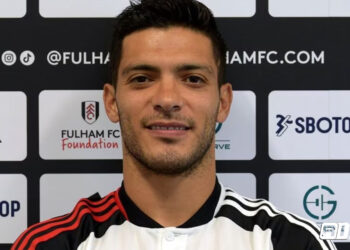 ¡Oficial! Raúl Jiménez es presentado como nuevo refuerzo del Fulham de la Premier League