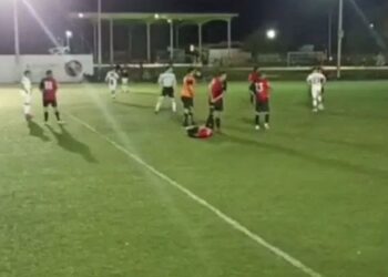 VIDEO: Asesinan a entrenador de futbol durante partido en Sonora