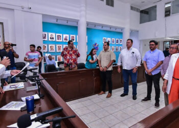 Nuevos integrantes se suman al Comité de Informática