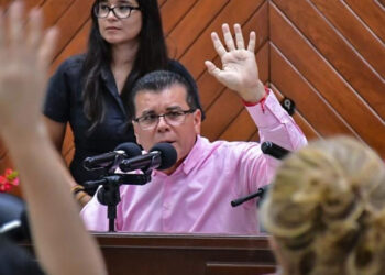 Cabildo de Mazatlán autoriza expedir acuerdo de operación para vías preferenciales