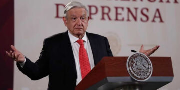 AMLO critica a López-Dóriga y el periodista responde “cómo va a terminar su gobierno, bañado en sangre”