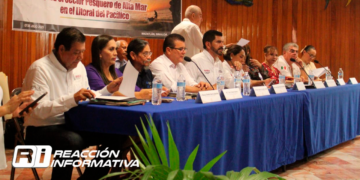 Comisión de Pesca del Congreso del Estado sesiona en Mazatlán en busca de soluciones a problemas del sector pesquero
