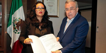 El gobernador Rocha nombra a titular de la Comisión Estatal de Búsqueda de Personas