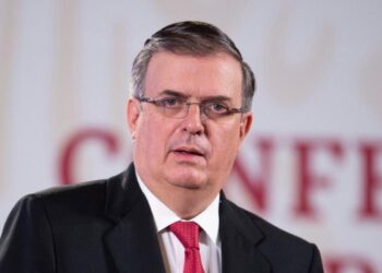 Marcelo Ebrard amaga a Morena: Se irá del partido si ‘cucharean’ la encuesta presidencial, dice a La Jornada
