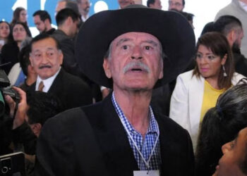 Vicente Fox se burla de ‘corcholatas’ de Morena; lo acusan por racismo