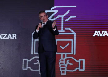 Ebrard truena contra Morena; exige libre elección en encuestas y frenar guerra sucia entre corcholatas