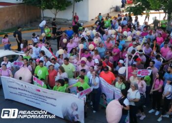 Corren culiacanenses con causa por la Lactancia Materna
