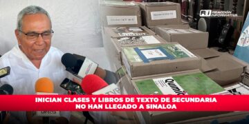 Inician clases y libros de texto de secundaria no han llegado a Sinaloa