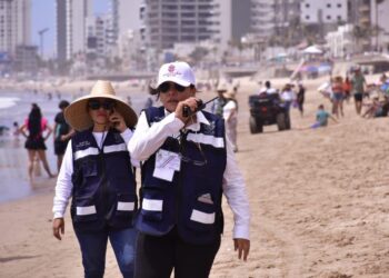 Oficialía podrá actuar en el área de playa con los vendedores ambulantes una vez firmado el acuerdo con SEMARNAT: alcalde de Mazatlán