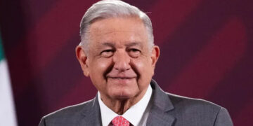 AMLO Considera ‘Exageraciones’ Críticas a Libros de Texto