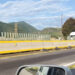 Abandonan en Veracruz cabeza humana en puente y restos sobre autopista