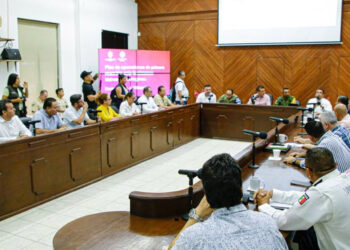 Sesiona Comité local de Atención a Emergencias de Mazatlán