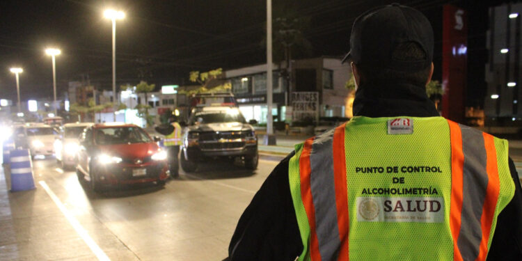 Operativo Alcoholímetro sanciona a 40 personas durante fin de semana, uno más es trasladado a celdas