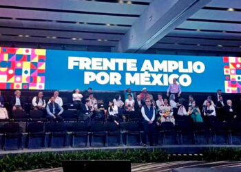 Avanzan 7 aspirantes en proceso del Frente Amplio; Xóchitl Gálvez arrasa con más de medio millón de firmas