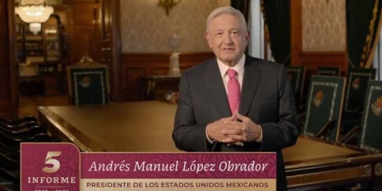 AMLO presume economía mexicana “para orgullo de todos”