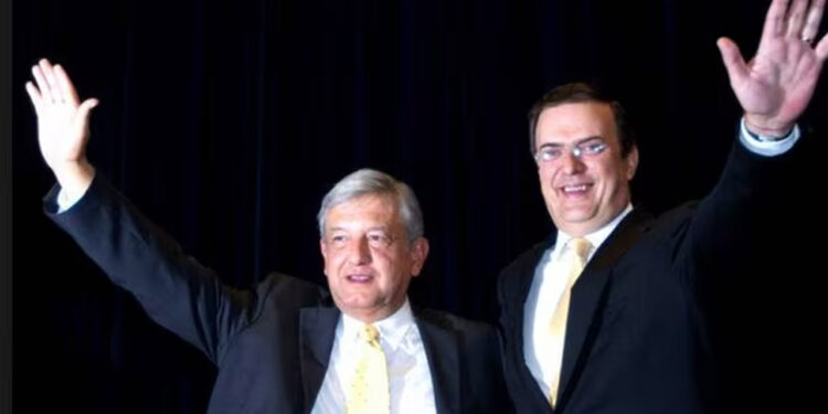 AMLO recuerda encuesta contra Marcelo Ebrard: “Los que no me querían deseaban que ganara Marcelo”