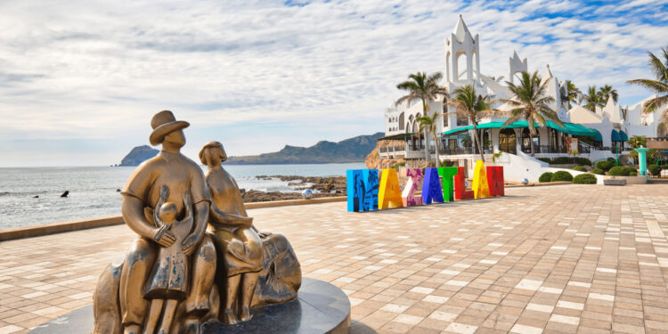 México tuvo más de 6 millones de visitantes en junio; cifra creció 14.6% anual: Inegi